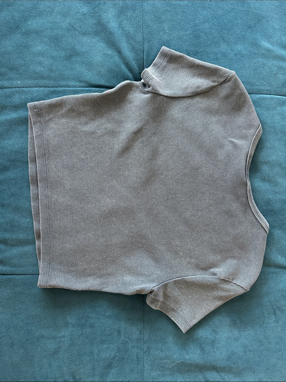 H&M Cropped Ribbed Short Sleeve - Picture 4 of 4
